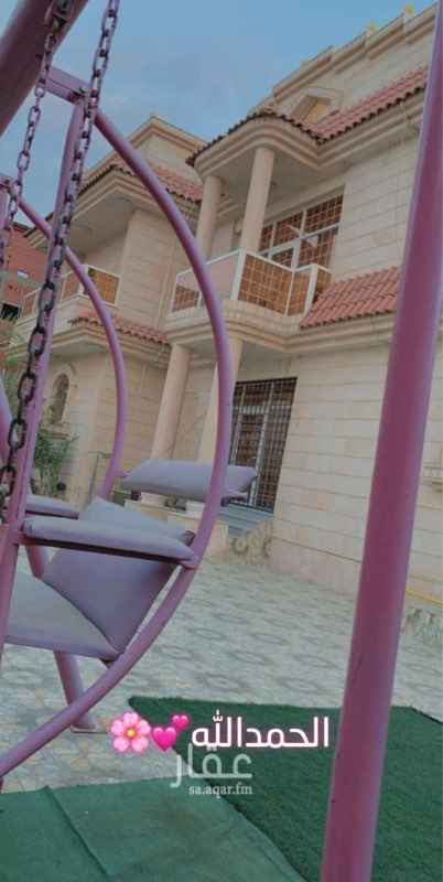 1740181 عماره مكونه من 12 عرفه تشطيب فاخر بناء شخصي البيع شامل الاثاث .. قريب الخدمات