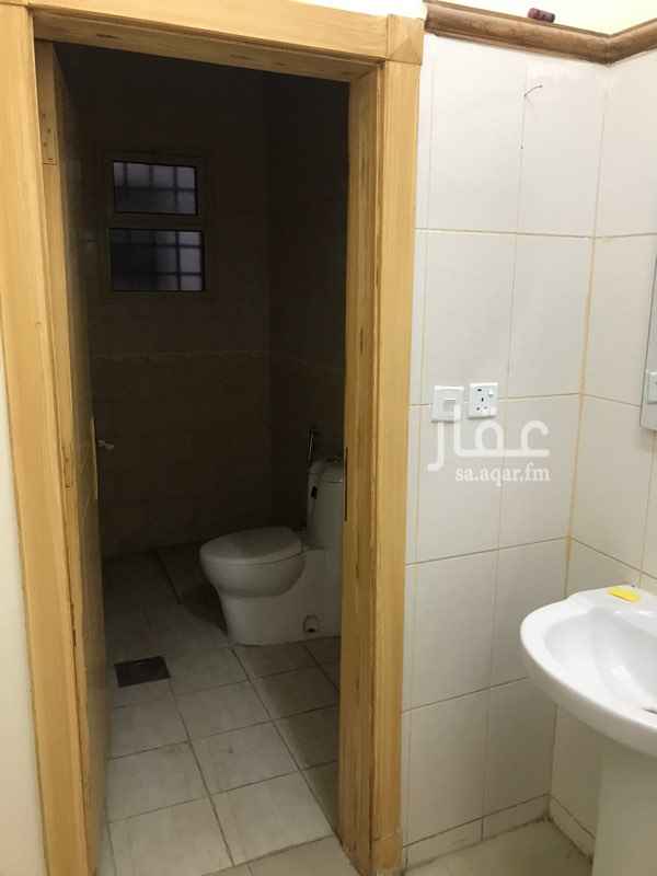 1647692 مكتب نظامي 🏛
يوجد به ترخيص من البلدية🏬
صالة يوجد بها مكيف شباك
وغرفة يوجد بها مكيف سبلت
مطبخ راكب
ودورة مياة
الايجار شهري 1500#او سنوي 16000