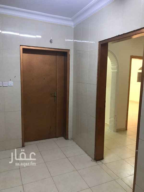 1650197 شقة عوائل 🏬في عمارة هادية ونظيفة يوجد بها حارس لتنظيف بشكل اسبوعي
عداد مستقل👍🏻
غرفتين نوم🏢
وصالة
ومجلس
ومقلط
البويات والسباكة جديدة
لايوجد مصعد
#مكتب قمة عرفات للعقارات نسعد بخدمتكم والتسويق لعقاراتكم💙
0564131512