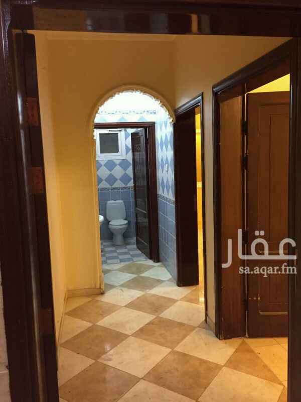 1379544 شقتين سكنيه مقابل بعض للايجار
الشقه من 4 غرف
صاله
مطبخ
3دوراة مياه
الدور الثاني مصعد
الاجار 20 الدفع شهري
الموقع شارع الامير محمد خلف مسجد الجهيمي
التواصل للجادين فقط واتس او اتصال