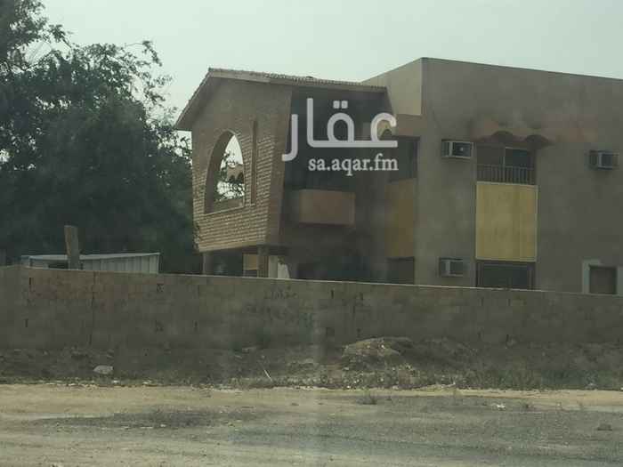 224311 فله علي شارع علي بن طالب شارع تجاري المساحه 1262متر البيع للمتر 3000الف ريال