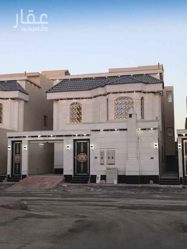 1296408 يوجد شقتين للايجار
الشقه الاولى / في الدور الأول مدخلين مستقله عن بعض رجال ونساء تتكون من مجلس رجال مع دورة مياه وصاله وغرفتين نوم ومطبخ ودورة مياة
الشقه الثانية / في الدور الثاني ( السطح ) مدخلين مستقله عن بعض رجال ونساء تتكون من مجلس رجال مع دورة مياة وصاله وغرفتين نوم ومطبخ ودورة مياة وسطح صغير مفتوح
ملاحظة / كل شقه بعداد كهرباء مستقل والماء مشترك والشقتين جديده لم تسكن من يريد المفاهمه على الجوال مع مراعاة وقت الاتصال او الواتساب