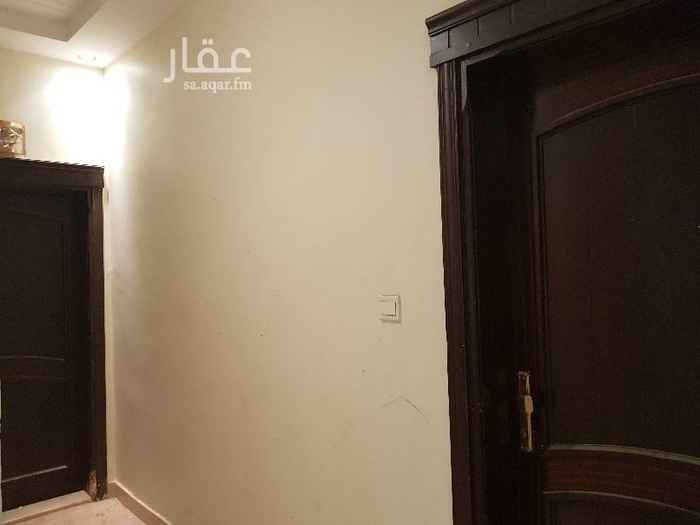 1505816 للايجارشقة في الاجاويد مخطط الالفية
دوركامل مجدد
4 غرف
وصالة
و5 دورات مياه
ومطبخ
غرفة غسيل
غرفة شقالة بدورة مياه
بلكونة كبيرة
دوراول
للايجار با٢٤ الف دفعات ممكن شهري