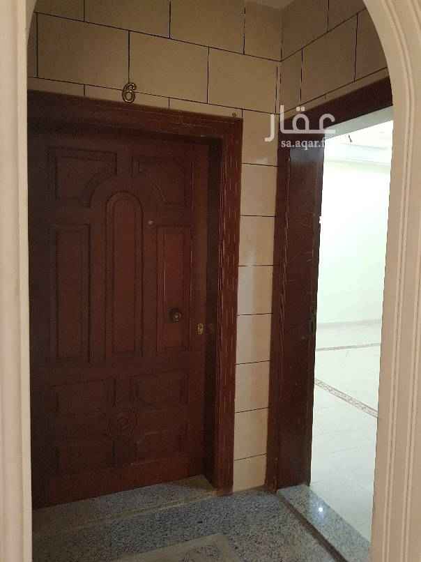 1644823 شقة في الالجاويد٢
الشقة مجدده نضيفه
٣غرف
وصالة
و٣ دورات مياه
ومطبخ
عدادمستقل
المويه عين
دورثالث مصعدراكب
جنب الخدمات
للايجار با٢٠ الف دفعات فقط