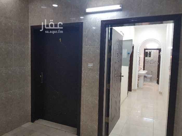 1673300 شقة في الاجاويدحي الالفية
٤
٤غرف
وصالة واسعة
و٣دورات مياه
ومطبخ
شقة نضيفة
قريبه من الجامع
للايجاربا٢٢ الف ممكن شهري
المويه حكومي