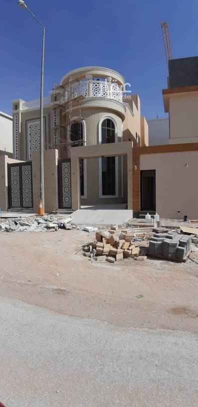 1760077 للبيع ٣ فيلل درج صاله
شغل مودرن تكييف مخفي ومصعد ومسبح
المساحه ٤٣٠م
شارع ٢٠ شمالي
المواصفات
الدور الارضي
استقبال بالكامل مدخل سياره
وغرفه سائق وملحق خارجي
وتكييف مخفي ومقلط وصاله عائليه وحوش ومسبح ومصعد ومطبخ
الدور العلوي
خمس غرف نوم منهم ٣ غرف ماستر
السطح
غرفه شغاله وغسيل وصاله العاب كبيره وجناح
سوم
٢مليون و٧٠٠ الف
مباشر من المالك
مباشر