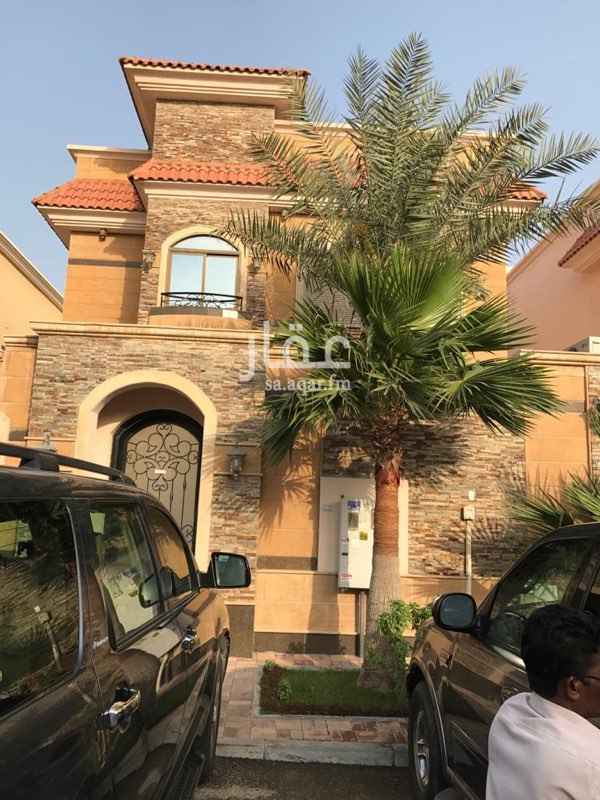 1733620 - مطبخ كامل بدواليبه من شركة كافكو مع ثلاجة/فريزر/فرن/مايكرويف ايطالي
- مجلس رجال كبير مع الكنب والستائر مع حمام رجال ومغاسل
- مقلط / غرفة طعام مع طاولة و ٦ كراسي
- غرفة /صالة قبو مع الكنب
- مخزن اطعمة بأرفف حديدية في منطقة القبو
- صالة عائلية مع كنب امريكي وتلفزيون ٥٥ بوصة وملحق للطعام
- غرفة نوم رئيسية بالسرير والدواليب والتسريحة مع حمام/مروش/مغطس/مغسلة وغرفة ملابس من الخزائن المبتكرة
- ٢ غرف نوم بالدواليب من الخزائن المبتكرة مطلة علي الحديقة وحمام لكل غرفة
- ٢ غرف نوم بالدواليب من الخزائن