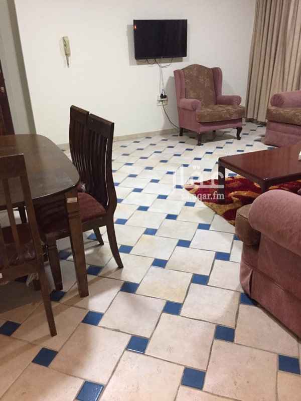 1559521 غرفه وصاله مفروش
في الروضه
حمام ومطبخ
السعر 4500 شامل المويه
زايد عمولة المكتب.
+500 تمين