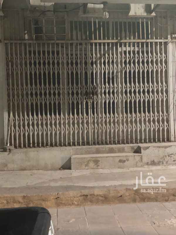 1602168 للأيجار محل مساحته 37 متر مربع في الثلثيه خلف مغسلة رتوه .
السعر الاجمالي : 8000 وقابل للتفاوض.