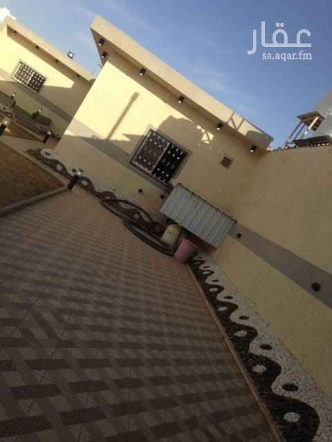 1682166 يتكون من حوش مدخل سياره صاله مع مطبخ مسبح غرفه دورة مياه
