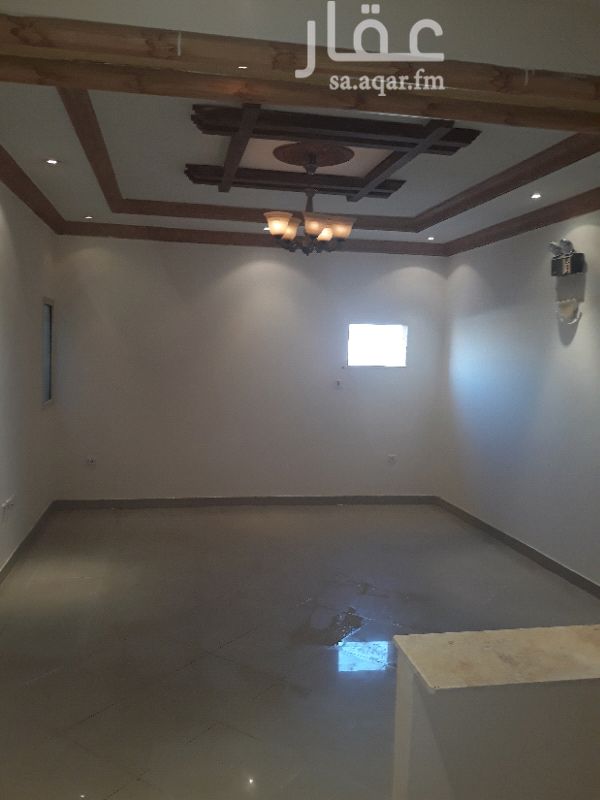 1299087 غرفه وصاله ودوره مياه ومطبخ راكب
ومكيفات راكب تشطيب ممتاز
قريبه من الطريق الدائري الشمالي مخرج ٧ طريق عثمان بن عفان مع تقاطع طريق الامير سعود ابن محمد ابن مقرن ومتوفر جميع الخدمات حواليك..