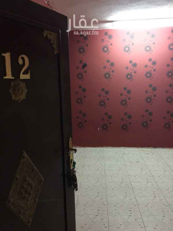 1301357 عماره عزاب
غرفه+حمام
٠١١٢٨٦٩٠٠٠
٠١١٢٨٧٠٠٠٢
الملحم للعقارات