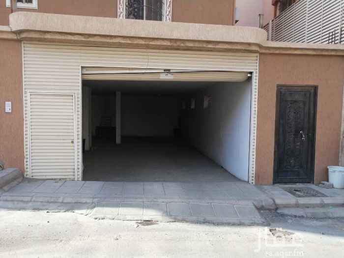 1698611 مستودع الإيجار بحي النسيم قريب من جوري، مول وتيرا مول ويصلح سكن للعمالة شامل الكهرباء والماء والصرف