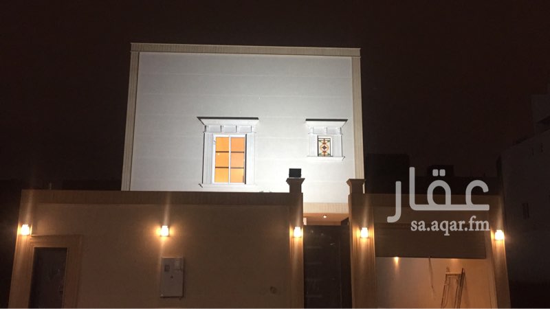 1559091 فلة جديدة شغل شخصي 💯✨
ارجو التواصل لأي استفسار آخر.. 0565685288
مواصفات الفلة:
الدور الارضي: مجلس، غرفة طعام، صالة، مطبخ ومعه مستودع، وغرفة بدورة مياه، ودورتين مياه اضافية
الدور الاول: ٣ غرف ماستر ، وغرفتين بينهم دورة مياه وصالة
السطح: غرفة خادمة وغرفة غسيل وصالة مفتوحة على السطح
مؤسس لها مصعد
* السعر غير شامل الضريبة والسعي