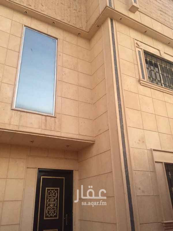 1410590 فيلا دبلكس للايجار يفضل دفعه واحده
غرفه السائق مؤجره
ودفع تامين ٣٠٠٠ الاف ريال
للتواصل
مع المالك مباشره واتس اب فقط
٠٥٦٥٧٢١٢٣٧