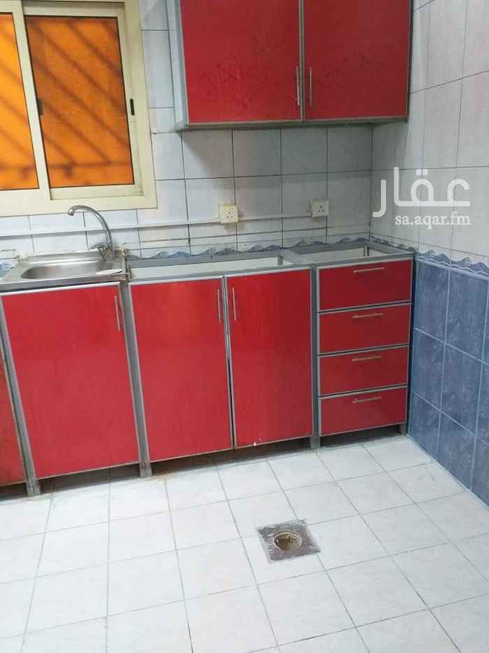 1682632 ٣ غرف وصاله وحمامين ومستودع ومطبخ راكب كبير ومكيفات عدد ٤ مكيفات ممتازه
للتواصل ٠٥٤٥٠٠١٨١٥