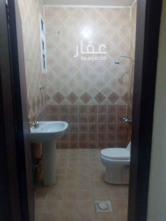1684132 غرفتين وصاله وحمام ومطبخ راكب ومكيفات راكبه ممتازه
للتواصل ٠٥٤٥٠٠١٨١٥