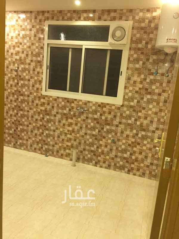 1681040 شقه ملحق بدون سطح 3 غرف دورتين مياه مطبخ صالة
الموقع تلال الشفاء بلقرب من جامع الموسى قريب من الخدمات