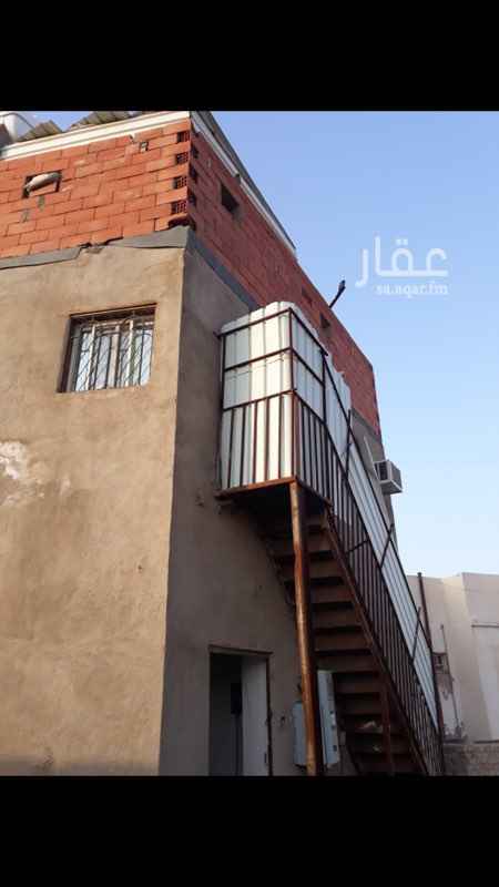 1268435 بيت شعبي دورين كل دور ٤وحمامين ومطبخ وصاله وملحق وغرفة غسيل بصك اكتروني