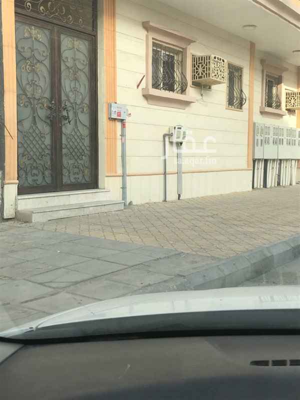 1502543 عماره للايجار بالكاامل مكونه من 14 شقه ، وكل شقه فيها غرفتين وصاله وحمامين ومطبخ ، يوجد 14 عداد كهرباء لكل شقه عداد ، جدددديده اول ساكن وبجانبها جميع الخدمات من مطاعم وسوبر ماركت ومغاسل وخضار وقريبه من شارع الجزائر العام .