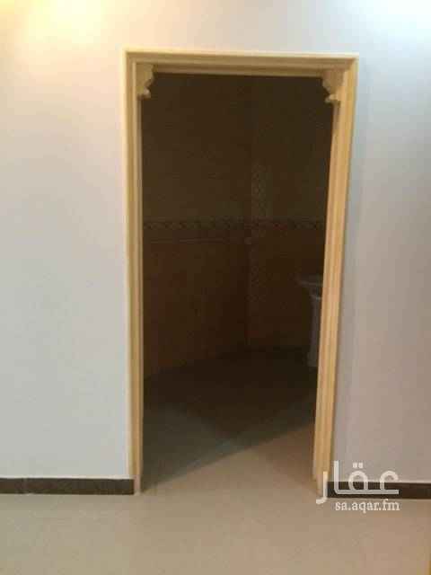 1509425 دور علوي شبه جديد للايجار مدخل مشترك
7غرف
3دورات مياه
مطبخ راكب
غرفة خادمة
الدور واسع ونظيف
مكيفات 7 راكبة
السعر 40 الف
الحي هادي وراقي
مؤسسة الشكر العقارية
0558885755