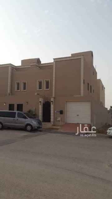 1479007 للبيع فيلا دبلكس بحي القيروان موقع ممتاز شمال الرياض جنوبية شارع 20م
العمر 3 سنوات
مكونه من
غرفة سواق مدخل سيارة
مجلس ومقلط وصالة ومطبخ و2حمام
الدور الأول
4غرف نوم وصالة وثلاث حمامات
السطح غرفة غسيل وخادمة
عليها صندوق عقارى 412000 الف + 688000
البيع شامل الصندوق مليون و100 ألف
مباشر