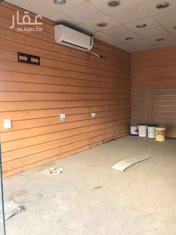 1436359 محل تجاري بشارع الجولات الخبر