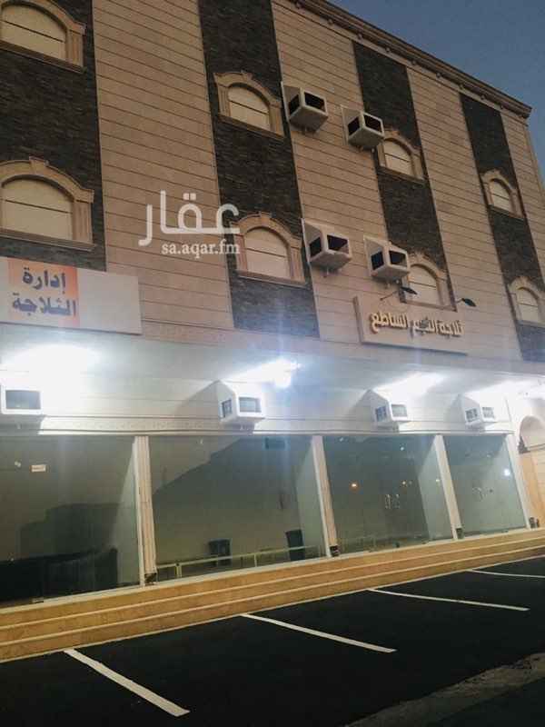 1589188 يوجد ثلاث شقق للايجار بالشرائع مخطط 4
الشقه 4 غرف + 2 دورة مياه + مطبخ
ايضاً يوجد شقه مكونه من غرفتين + دورة مياه + مطبخ
العمارة جديدة
للاستفسار 0503566536
* عوائل فقط .
* مدخل سيارة .
* مصعد .
* 4 غرف .
* 1 صاله .
* 2 دورة مياه .