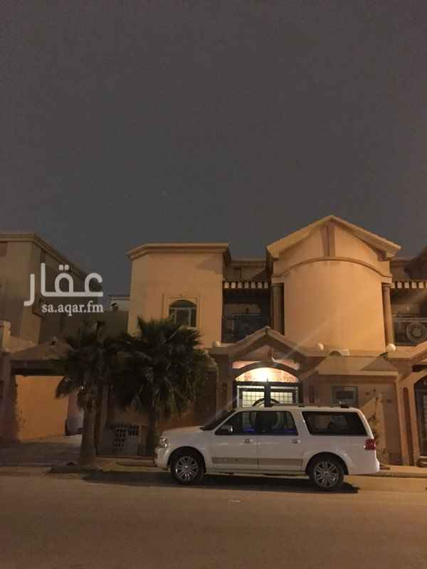 1422860 فيلا للإيجار بحي البندريه الظهران
مكون من دورين وملحق
* الدور الأرضي
مجلس رجال بدوره مياه - مجلس نساء بدوره مياه - صاله - مطبخ راكب - ديرتي كتشن مطبخ راكب فيه - غرفه إضافيه - مستودع
* الدور الأول
٢ غرف نوم ماستر - ٢ غرف نوم بحمام مشترك - صاله - بلكونه تطل على الحوش
* الملحق
غرفه شغاله - غرفه غسيل - دوره مياه
التمييف مركزي للبيت كامل
حوش