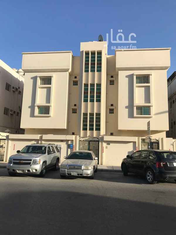 1045767 ٦ شقق و ملحق
شقق مكونه من ثلاث غرف نوم و مجلس و مقلط و صاله وثلاث دورة مياة و مطبخ وغرفه خادمه
مطلوب ٢٢٠٠٠٠٠ الف ريال قابل للتفاوض
مساحه ٦٠٠ مترا
شقق و ملحق مؤجر كلها