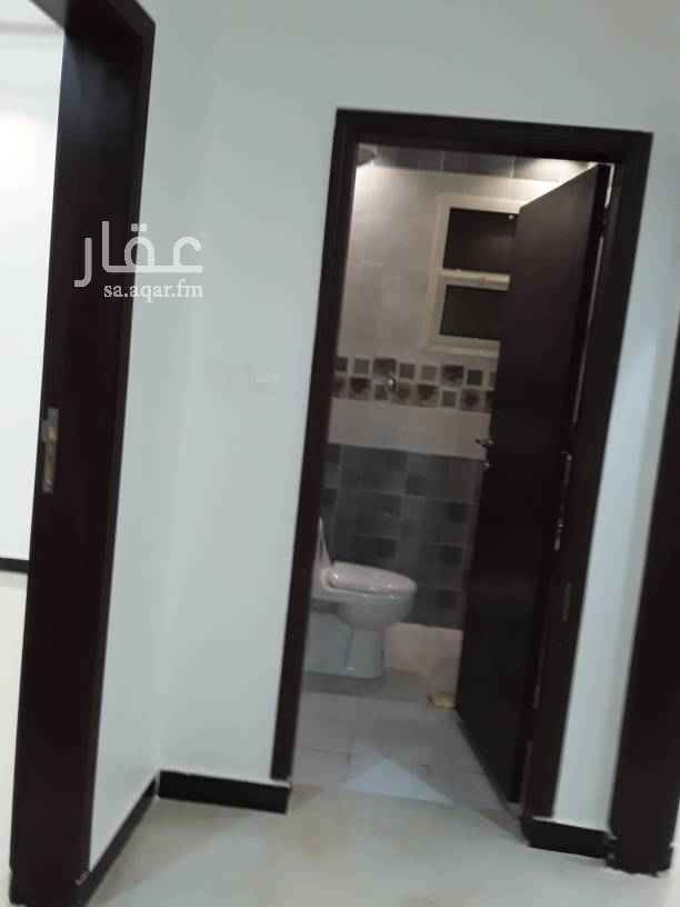 1703392 ملحق سطح جديد في واحة الرمال
غرفيتن مجلس صالة دورتين مياه مطبخ
ديكوراات
معه السطح
عداد مستقل
واتساب 0545079514