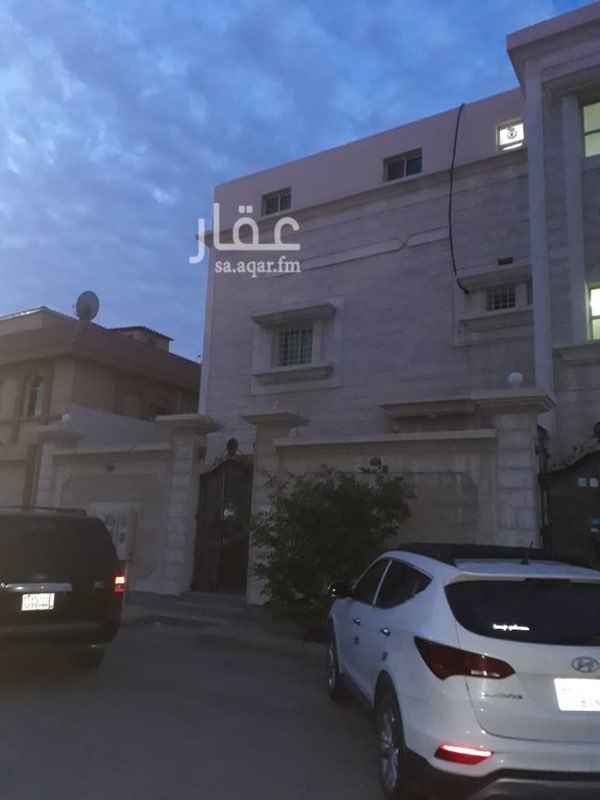 1757412 ٣غرف
مجلس
مقلط
صاله
٣ دورات مياه
سطح خاص