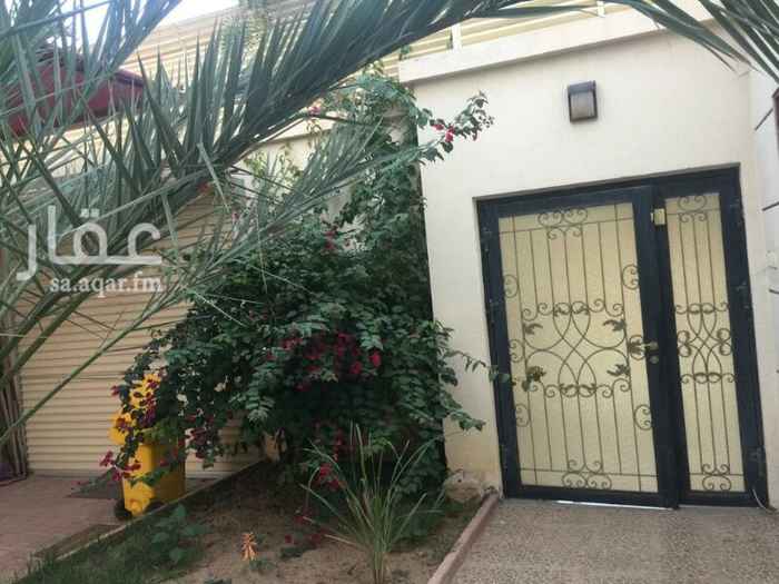 1402344 فيلا دوبلكس بحالة ممتازة مفروشة فرش كامل استخدام شخصي
٣حدائق أمامية وجانبية وخلفية وتحتوي الحديقة الخلفية علي حمام مغربي
الدور الارضي : مجلس رجال ومجلس نساء مع غرفة الطعام ومطبخ كامل ومجهز بحالة ممتازة ومخزن + ٢ دورة مياه
الدور الاول : ٤ غرف نوم وصالة عائلية مع ٣ دورات مياه
الدور الاخير : غرفة خادمة مع دورة مياه
سطح صغير به غرفة تبريد
وسطح كبيير
الفيلا جدا ممتازة ونظيفة من الداخل والخارج
لمزيد من الاستفسار وللمعاينة
رجاء التواصل مع الرقم
0545555456 الاستاذ محمد الحريبي