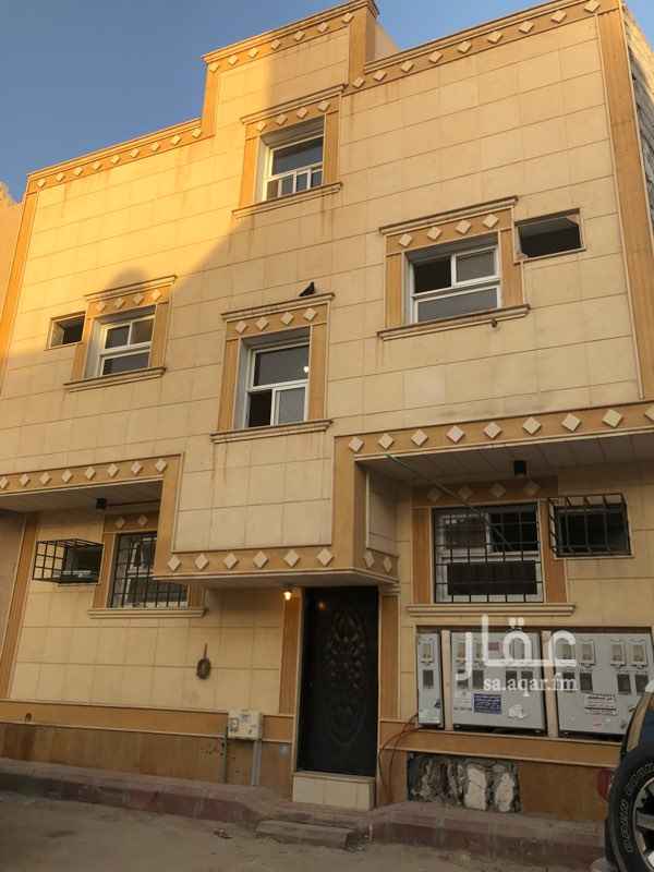 1349680 عمارة لم تسكن بعد مقابل العيادات الخارجية لمستشفى الشميسي تبعد عن المستشفى مشي دقيقتين تقريباً بها ٦شقق وملحقيين تحتوي ٣شقق منها على غرفتين وحمامين ومطبخ وصالة و٤شقق منها على غرفتين وحمامين ومطبخ وهناك شقة بها غرفة وحمامين ومطبخ وسطح صغير للشركات والايجار بالكامل ٧٠الف وللفرد يتواصل معنا ولن يصل الينا الا راضي باذن الله ونؤكد "بعقود الكترونية معتمدة"
للتفاهم / 0566581778 (أبو فهد)