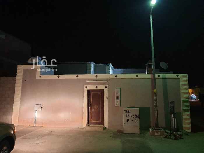 1693514 بيت شعبي قديم مجدد السقف مغطى بجبس مستعار الغرف كلها سراميك غرفتين مطبخ صالة ودورتين مياه ومشب ومقلط وحوش صغير
الحد ١٥٠.٠٠٠
