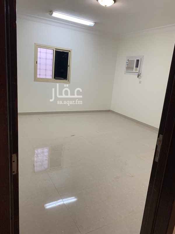 1645376 شقه دور ٣ (ملحق)
٣غرف وصاله
+مطبخ راكب
٢دوراة مياه
مكيفات شباك راكبه
