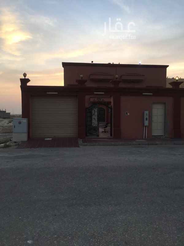 1584007 فله دبلوكس متصل للأيجار
مساحه 375
الحوش كبير
الدور الارضي
صاله ومطبخ امريكي ومطبخ خارجي ومجلس ودوره مياه
الدور الثاني
4 غرف نوم ودورتين مياة وصاله صغيره
سطح
غرفة سائق مع دورة مياة
الخبر - العزيزيه - العقيق -مخطط تلال الخبر
مقابل فندق الموڤنبيك
للجادين فقط
الاتصال
0500098194
0566633787