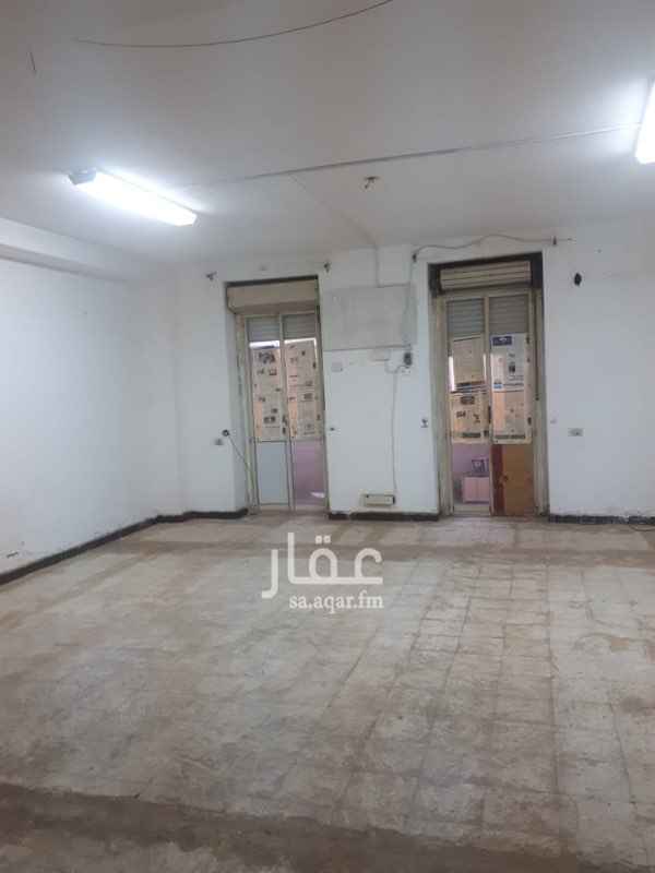 1620803 3غرف وصالة كبيرة وحمامين وبلكونتين