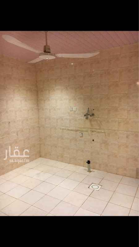 1500054 للايجار وحدة ارضيةً غرفتين وصالة ومجلس ومطبخ ودورتين مياه حوش مدخل سيارة سباكة جديدة
ديكورات جبس وانارة مخفية عداد كهرباء مستقل
الايجار السنوي 14000ريال
الموقع /بريدة -حي الوسيطى -مقابل دار الملاحظة