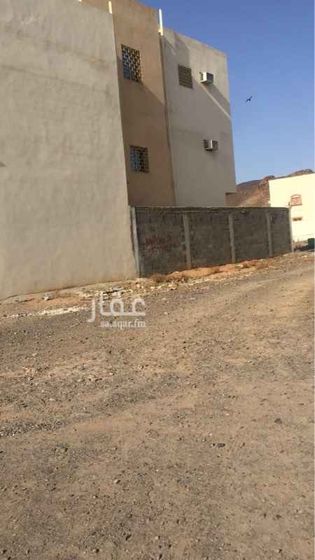 1584047 توجد أرض في العزيزية ٥ت المساحه ٤٩٤.٥٢ تقع على شارعين شرقي شارع ٣٦ وغربي ١٨
