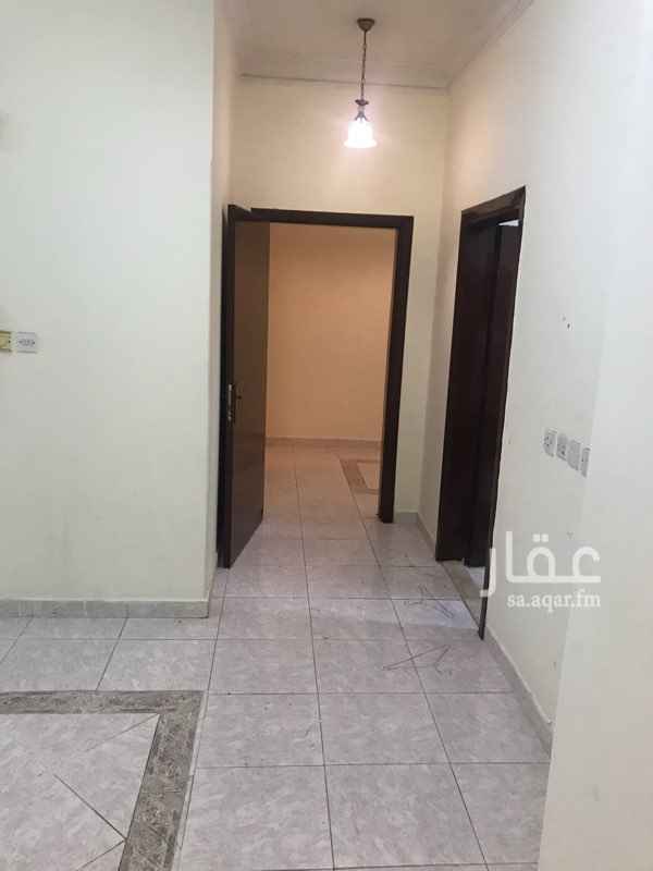 1294000 شقه ارضيه بحى الاندالس عماره سكنيه ثلاثه وصاله عداد مستقل راكب مطبخ ومكيفات. يمكن الا يجار شهرى 1700
