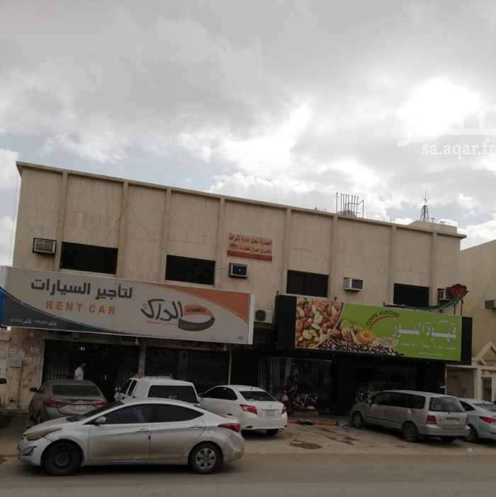 1639142 عمارة للبيع بحي الملك فيصل شارع الكهرباء العمر فوق ٣٠ عام المساحه ٦٢٥ متر
بها عدد اربع محلات وعدد ثلاث شقق وعدد ثماني غرف بالسطح شنكو
العماره مؤاجره عزاب شهري ومنها بعض الناس تدفع كل ثلاث اشهر
إجمالي الدخل 160000
حد البيع مليون وخمسمائة الف قابل للتفاوض
للاستفسار مكتب عوض بن حمران للعقارات جوال 0566865939