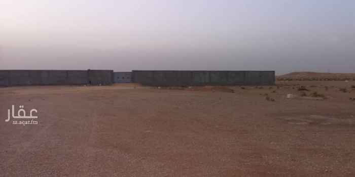 1552455 معلومات عن العقار:
سور مسلح ارتفاع ٣ متر و بوابة حديد سحب ٤ متر كبيرة
داخلها غرفة كبيرة تقريبا ١٠٠ متر مربع
تقريبا عظم بسيط .. سقفها شينكو و جدار طوب و مليسة من جوه
و موجود خزان فايبر خارجي
و ماطور و دينمو ماء
و الأرض مجهزة كاملا بالحفر
موجودة على ارضين في حي الخير مخطط 3543
أرض رقم 1396 و ارض رقم 1394
مساحة إجماليه 1500 م مربع
واجهة واحدة جنوبية
أرضها ممتازه جدا و نظيفة
تصلح للواحد لو حب يسوي حديقة و يزرع و غيرة.. و ايضا مسبح و العاب مائية و غيره.
هناك استراحة خاصة ملاصقة