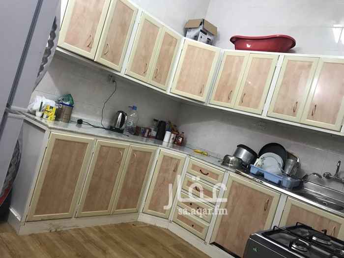 1696000 شقة مفروشة للإيجار حي هيف - النسيم - خلف قرية بن حمسان التراثية وجامع ابو دبيل ، بجوار مسجد الحسن البصري
يفصلها 30 متر تقريباً عن مدرسة البنات الثانوية السابعة عشرة والمتوسطة الحادية والعشرون
مكونة من 4 غرف وسيعة وصالة كبيرة وحمامين ومطبخ مؤثثة بالكامل
لها مدخلين ومدخلها في العمارة شبه مستقل
شبكة المياه واصلة وعداد الكهربة مستقل
بجوارها بقالة مطعم مغسلة حلاق وقريبة عموماً من جميع الخدمات
للإيجار عام دراسي
والتواصل
0567000098