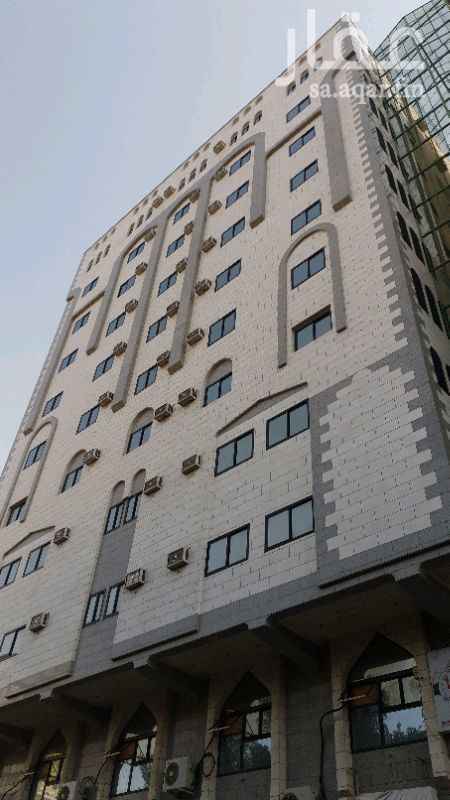 1622202 ١٣٠٠ حاج بسعر
١٠٠٠ قيمه ودلاله