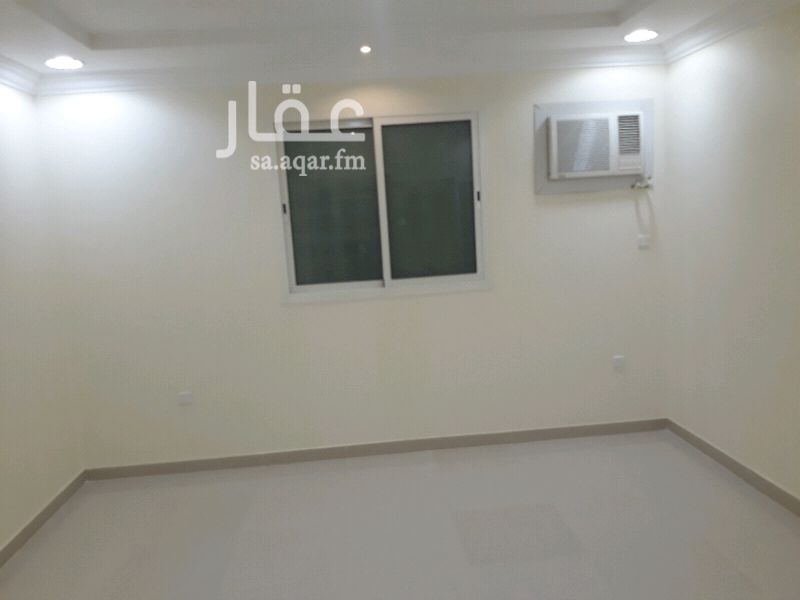 1639808 غرفه ودوره مياه راكب مكيفات تشطيب اول ساكن