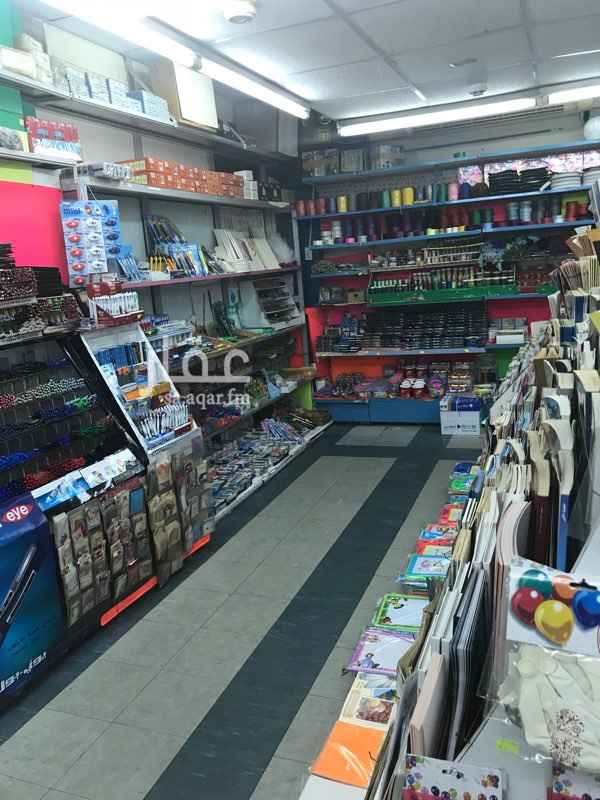 1461126 يوجد على شارع الرياض التجاري شارع من اشهر شوارع الجبيل مفتوح للسوم على اعلى سعر
للتواصل مع صاحب المحل مع الرقم التالي: 0133610884
والرقم الثاني:0546278887 ابو بندر القرني