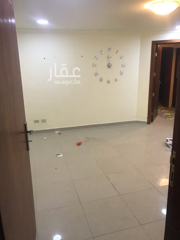 1664226 شقة ٣ غرف ملحق مدخل مع شقه واحده المكيفات اسبلت مو راكبه
مدخل الشقه واحد مع سطح خاص