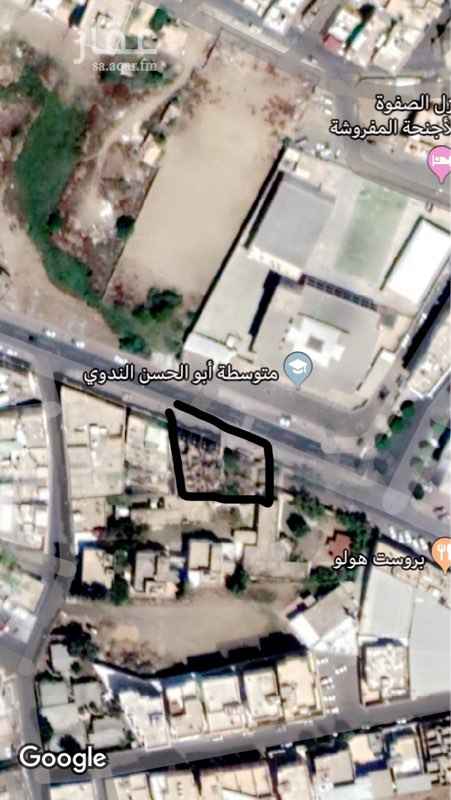 1665366 عماره مميزه وموقع استراتيجي وشارع حيوي جداً وسط المدينة ومتوفر مواقف امام العماره