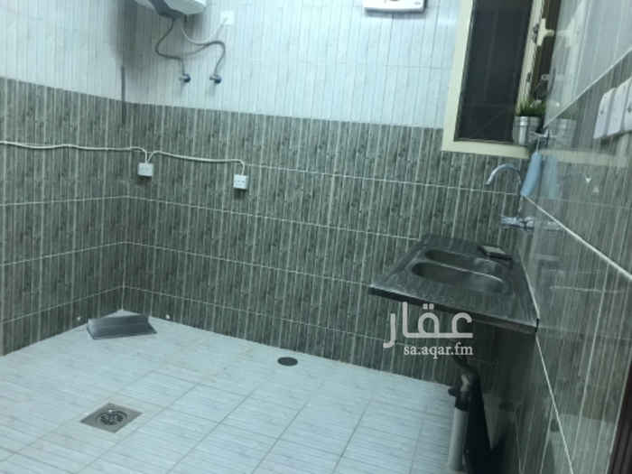 1668079 جميع دورات المياه مكتمله
والغرف مكيفه بمكيفات اسبلت نوع ال جي
والبيت جديد عباره عن دورين والدرج داخلي
والصامل مانختلف معه
المكان: الشفا - طريق ديراب- بالقرب من مطاعم عمو حمزه
- البيت بيت مسجد
وبحاله جيده
للتواصل : ٠٥٦٧٣٥٤٧٩٣